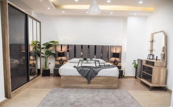Bedroom 5 pieces - URL 48