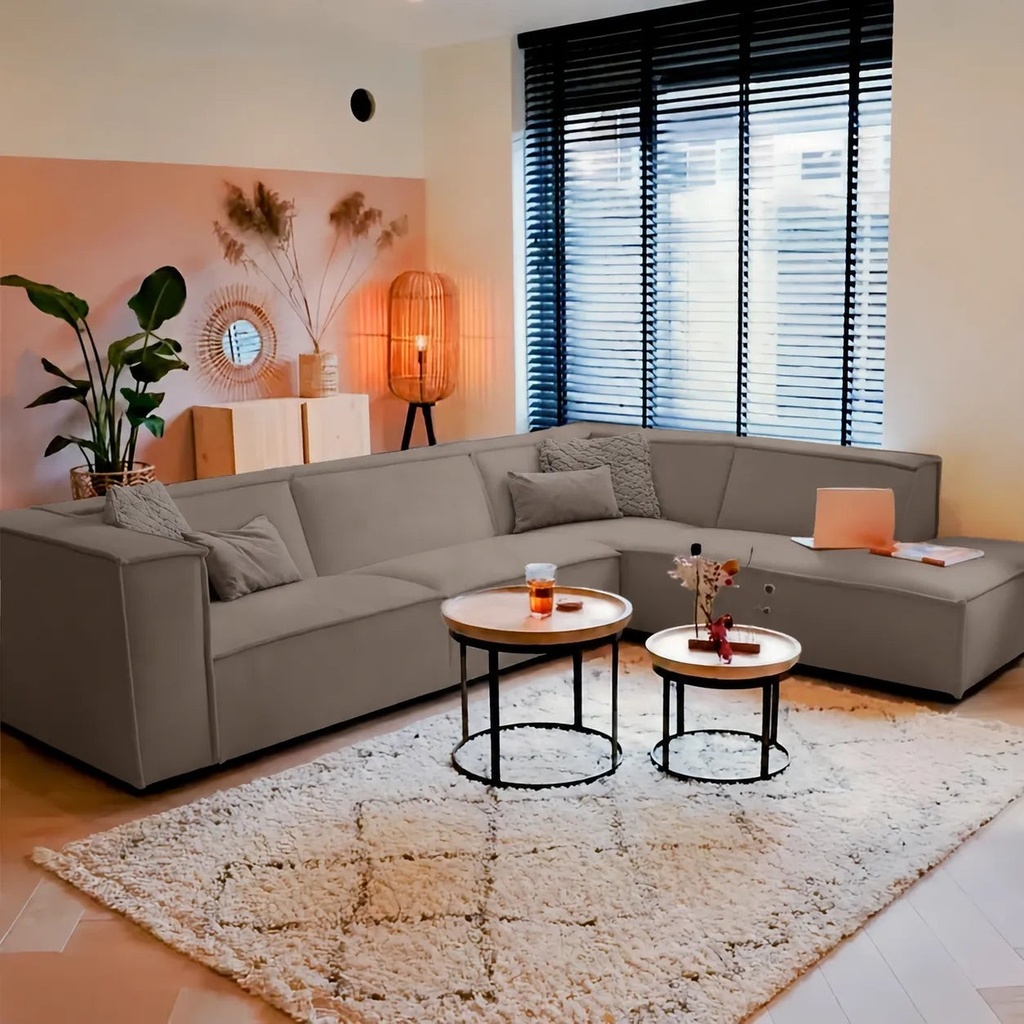 ركنة أوف وايت قطيفة – SZ63